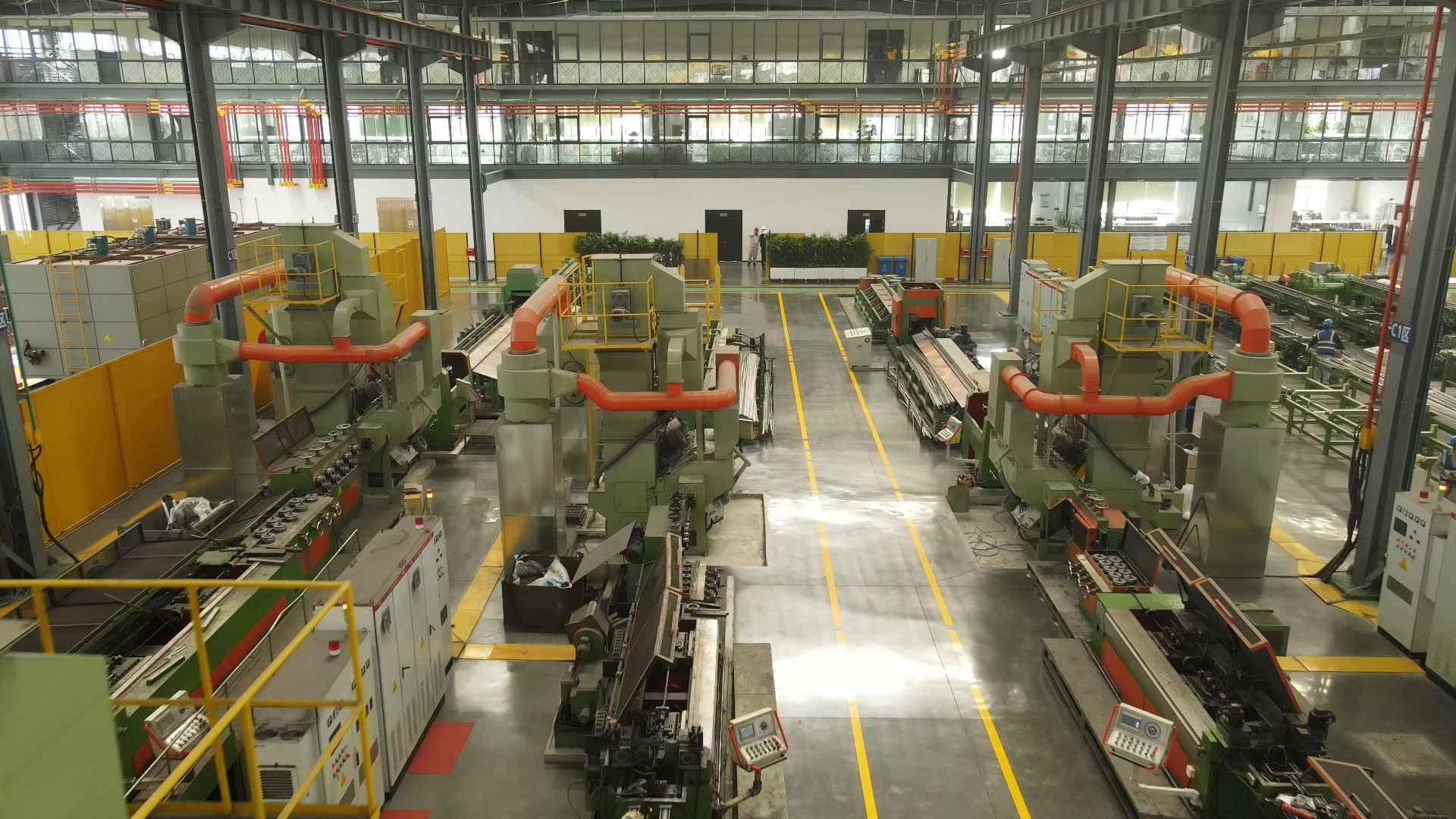 如何确保冷拉异型钢生产过程中的质量稳定性？